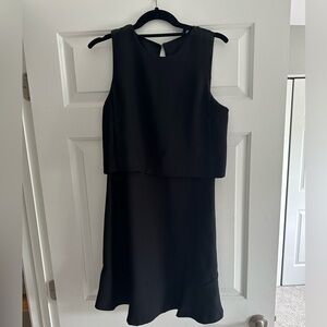 Banana Republic black dress. Size 6.